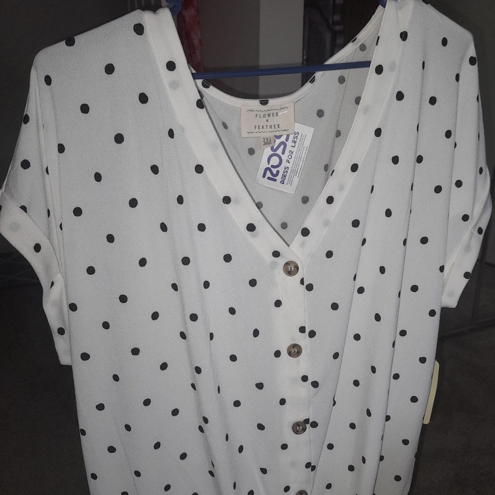 WOMENS 3X PLUS SIZE SHORT SLEEVE POLKA DOT BLOUSE BUTTON DOWN FRONT TIES @ WAIST